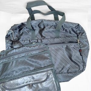 Delsey Overnight Carry On Bag + Hanging Toiletries Bag Underseat Large Overnight